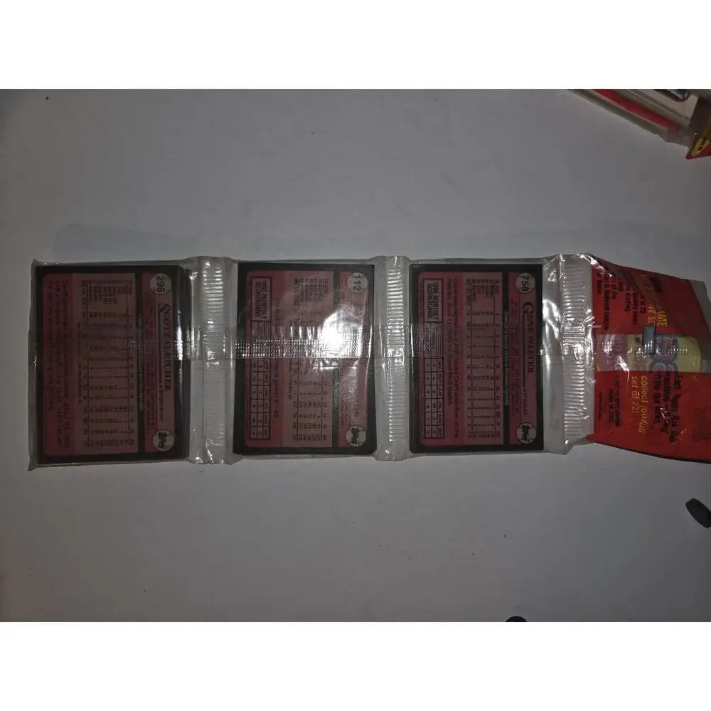 Topps 1989 Topps Baseball Sealed Pack Lot, 42 MLB Cards Rak Pak